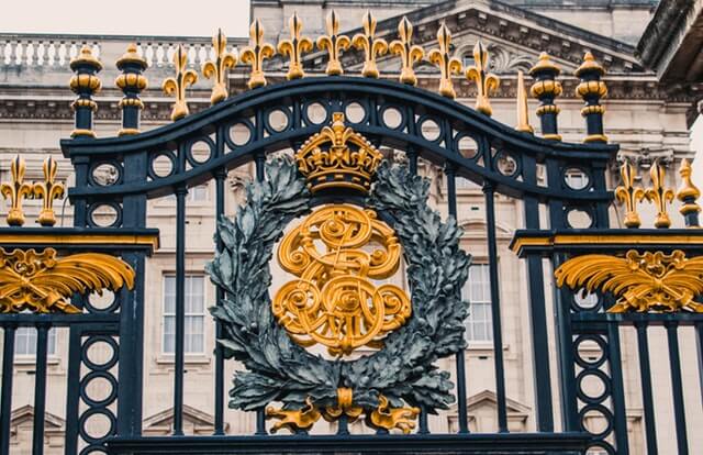 buckingham-palace